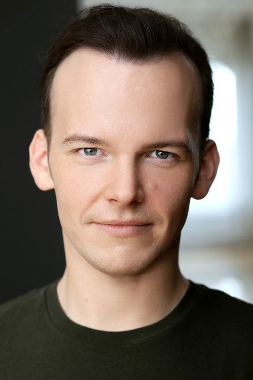 Lucas Dixon as Doug