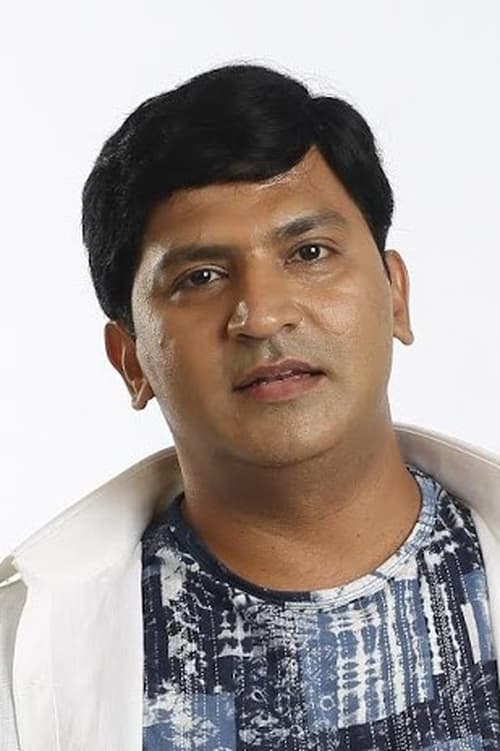 Sunil as Shanmugavel