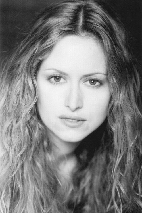 Tamsen McDonough as Young Girlfriend (as Tamsen Evans)