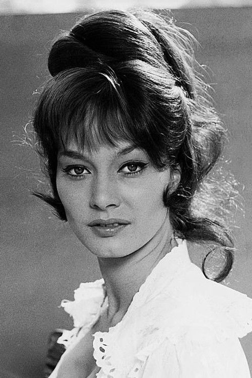 Helga Sommerfeld as Corinne Smith