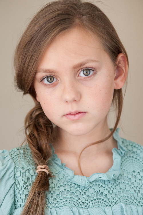 Courtney Fansler as Missy