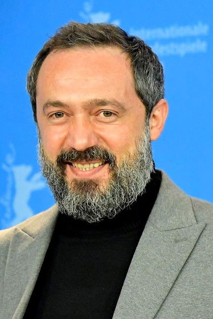 Mohammad Seddighimehr as 