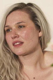 Heidi Switch as Sandra