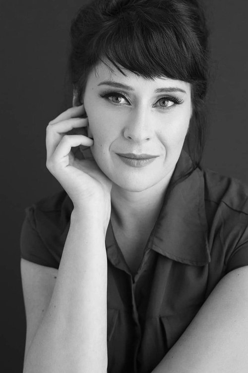 Natacha Wiggers as Silvia