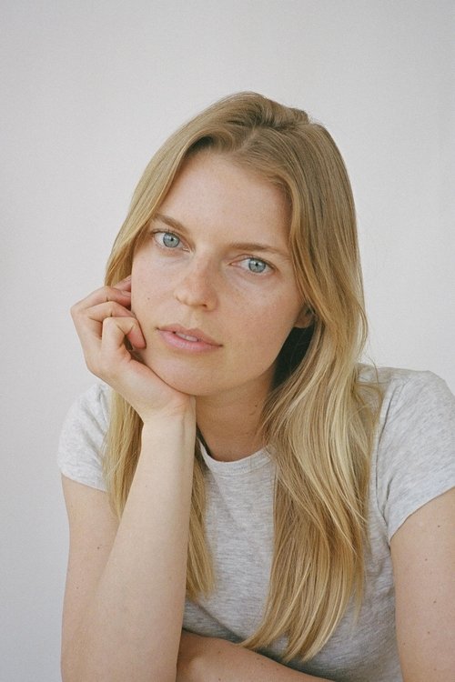 Emmy Wheeler as Rose