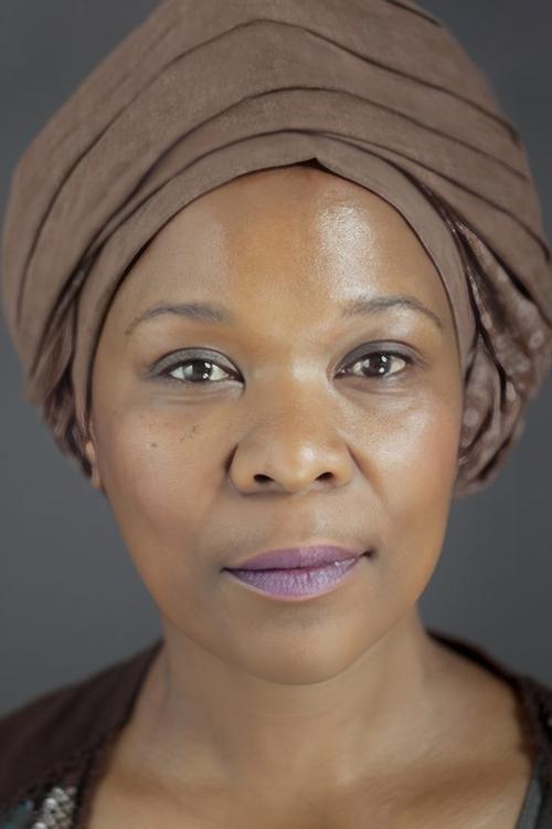 Faniswa Yisa as Mother Hen