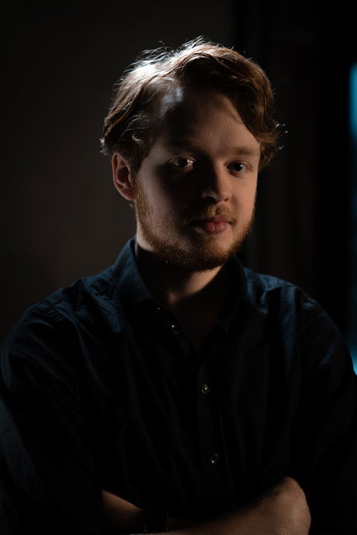 Christopher Mulder as Extra #10