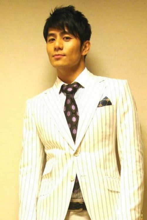 Guo Yan Jun as Xioa Ji