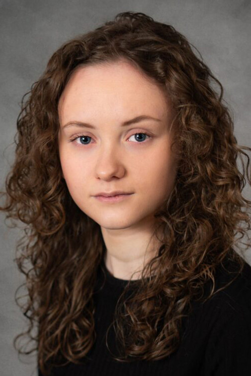 Aoife Riddell as Phoebe