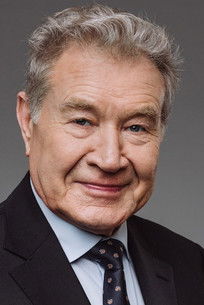 Voldemar Kuslap as Soldier on the Train (uncredited)