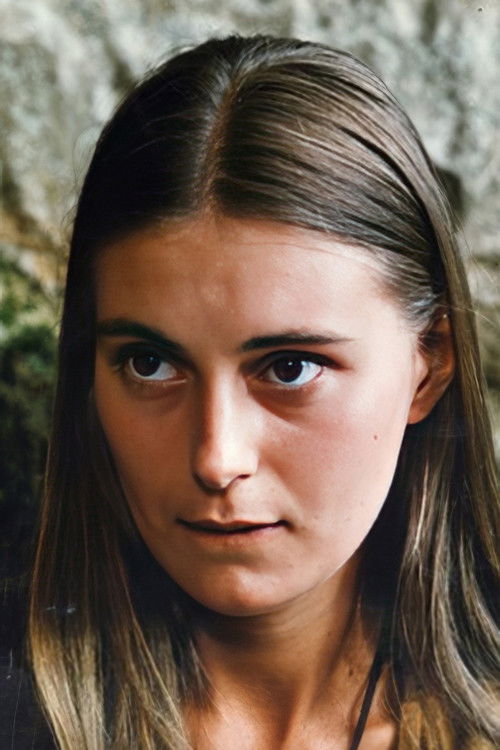 Marcela Peňázová as Irene