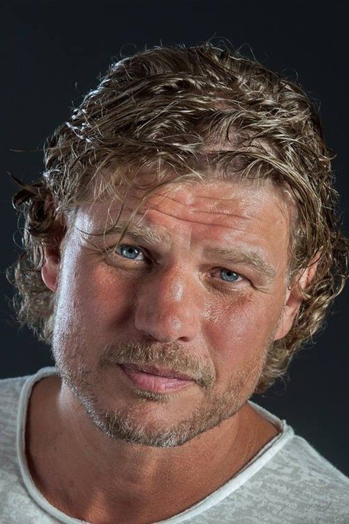 Cliff Liknes as Paul