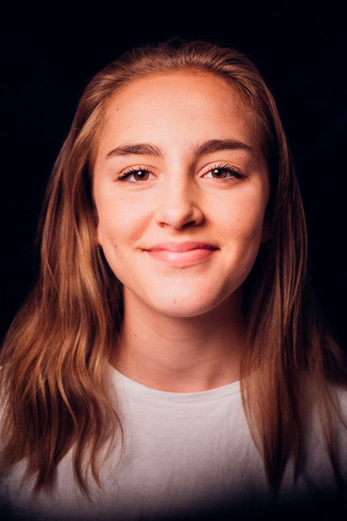 Helle Ryg Eia as Fia