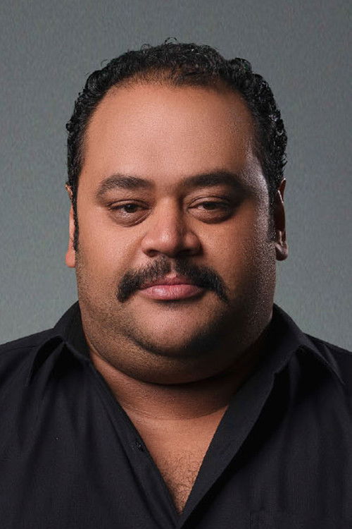 Mohamed Mamdouh as Abdo Zarzor