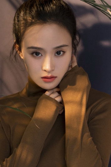 Zhai Lin as Qiu Yanan