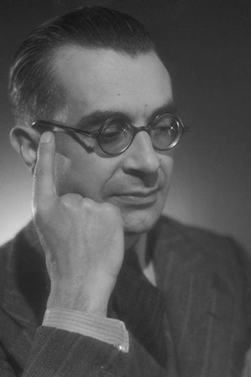 Roger Peyrefitte as Minister of Culture