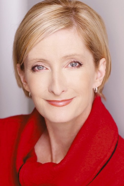 Sheila McCarthy as Lynn Reailly