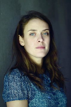 Marie Tirmont as Elsa