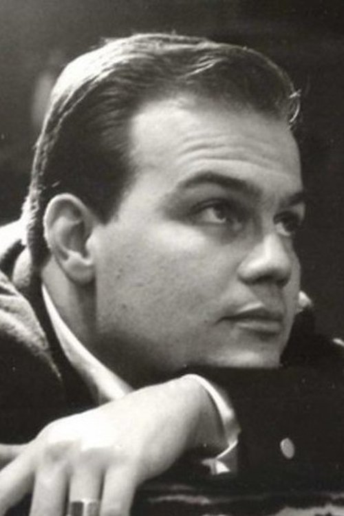 Étienne Périer as Avocat d'associations de lutte contre l'homophobie