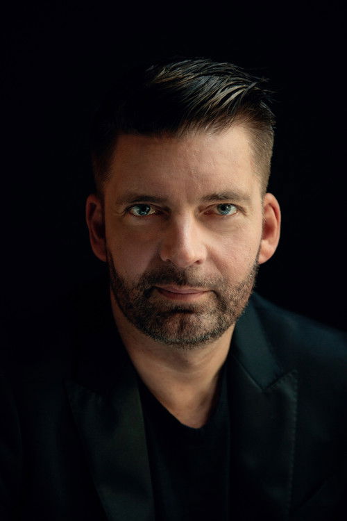 Matthias Pintscher as Conductor