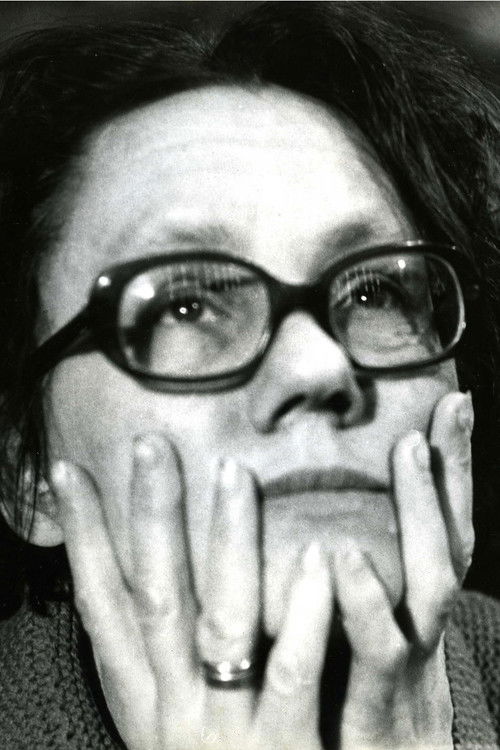 Tamara Sapego as Клава