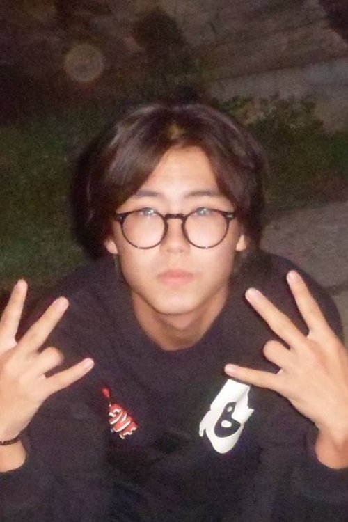 Sultanakhmet Temirbekov as Daniyar 5