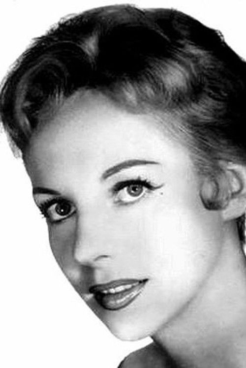 Michèle Cordoue as Fan