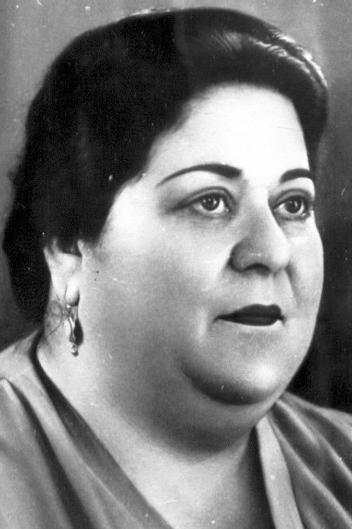 Munavvar Kalantarli as Masma