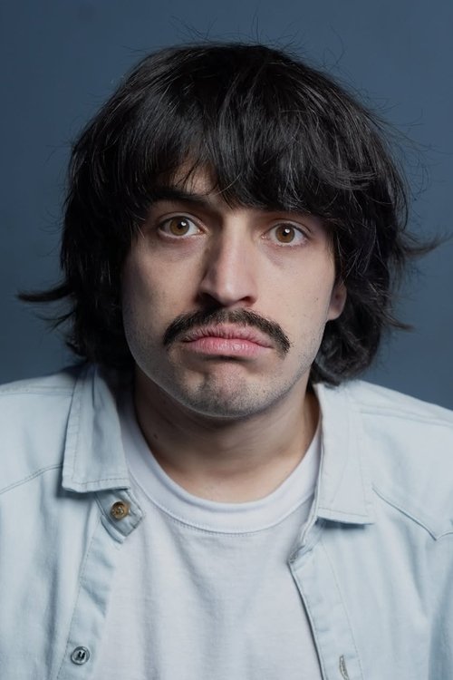 Tomas Limansky as Beto