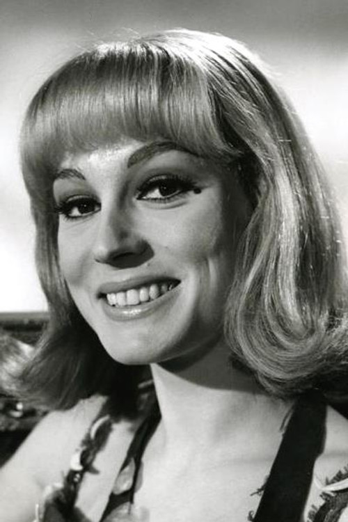 Irene Hansen as Marianne - artist