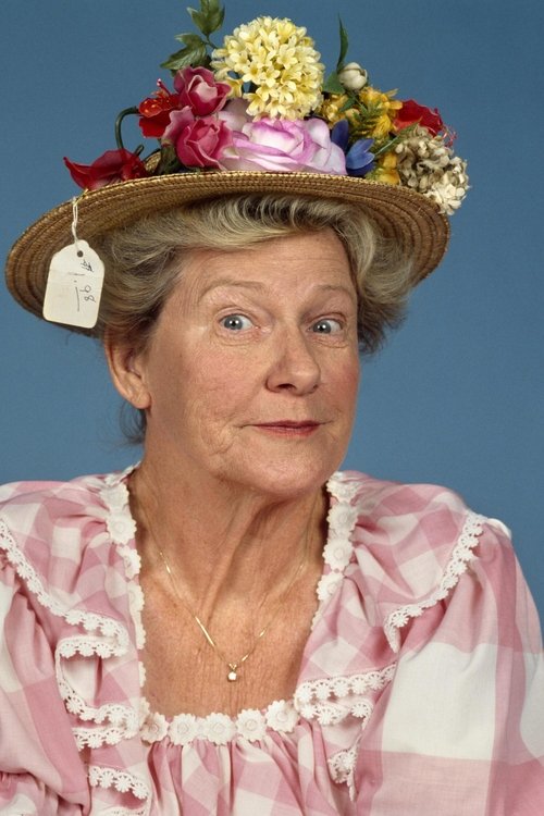 Minnie Pearl as Self