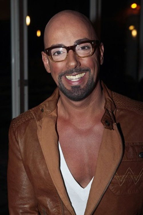 Maik de Boer as Stylist