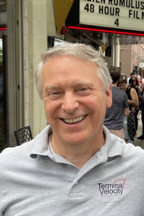 Terry D. Coates as Avery Cross