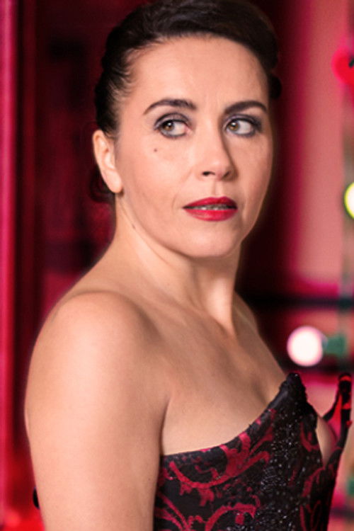 Karine Kadi as Mme. Fernandez