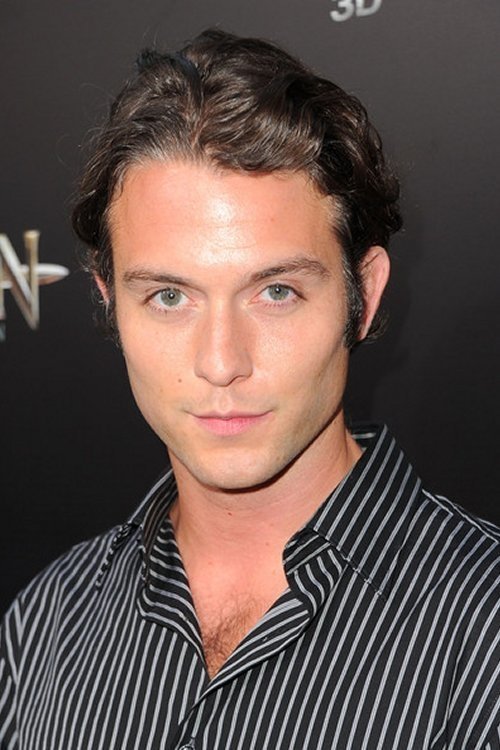 Chase Ryan Jeffery as Val Drakul