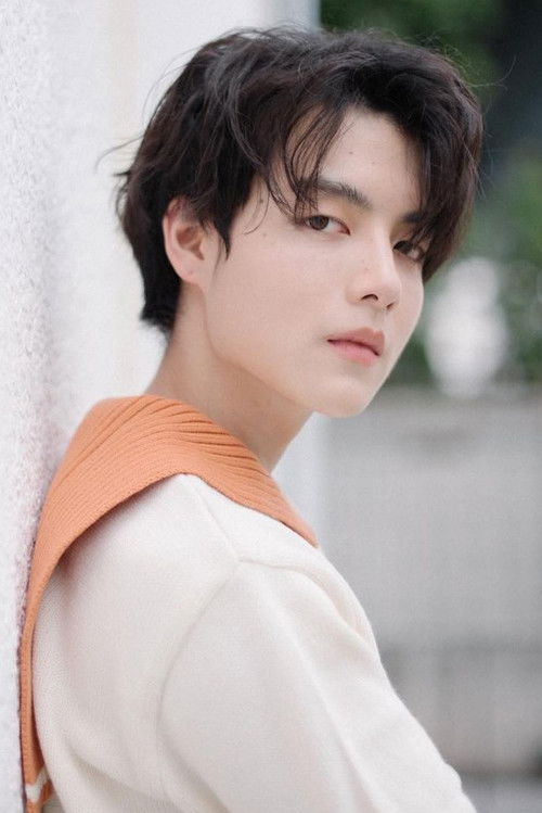 Teepor Krit Srisukwattananan as Tah