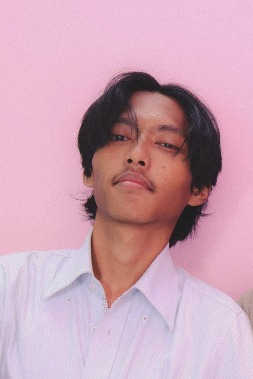 Chairul Fadhlan as Man in the Park