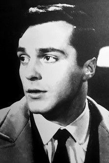 Vagelis Voulgaridis as Miltos