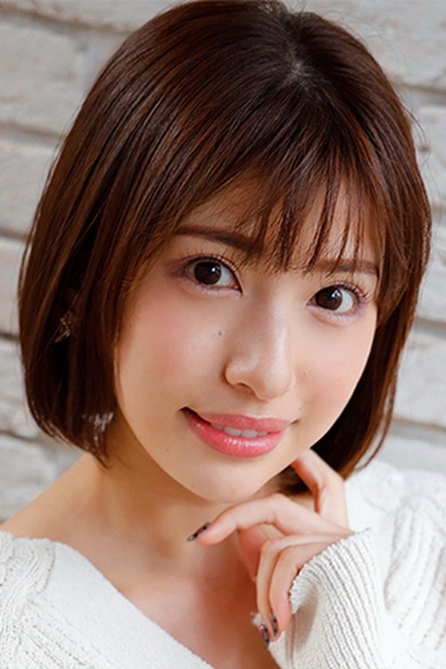 Hazuki Wakamiya as