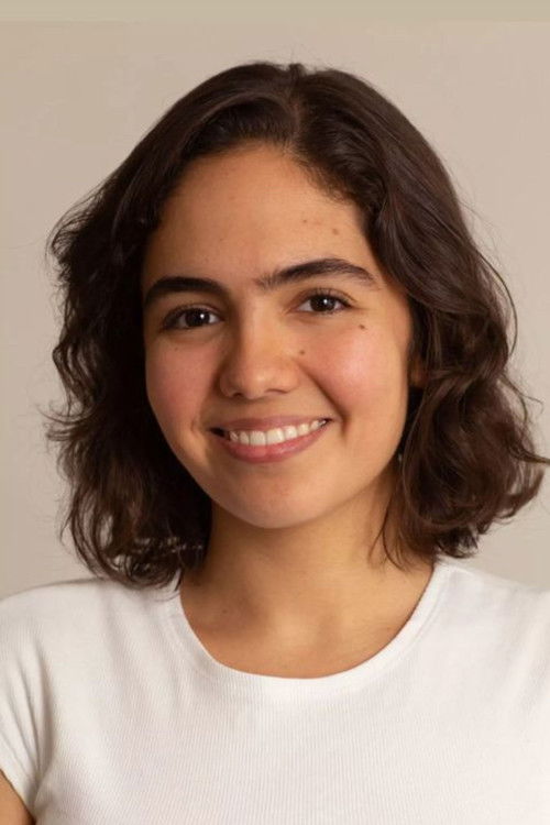 Camila Acosta as Secretaria