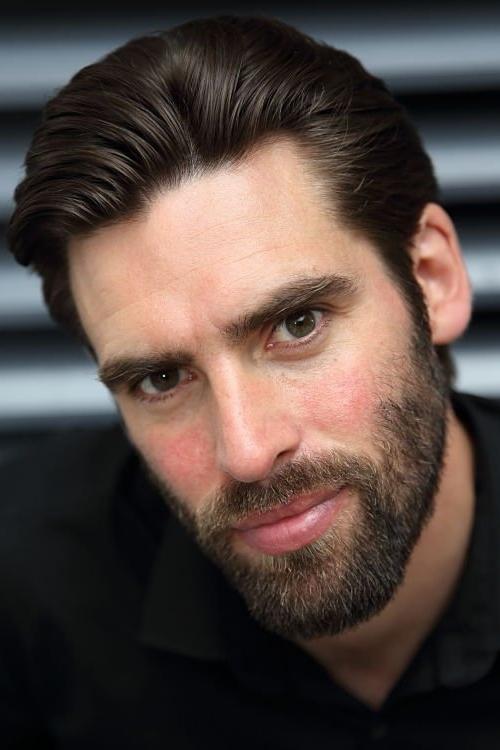 Ciaran McGlynn as Cillian