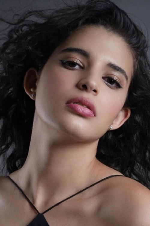 Luana Dutra as Nurul