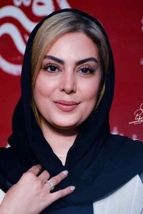 Niloofar Shahidi as