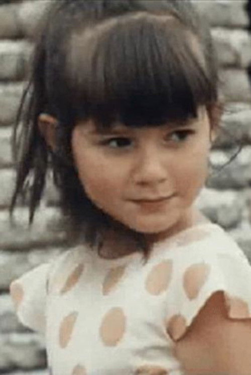 Tamuna Bagrationi as Doch soseda