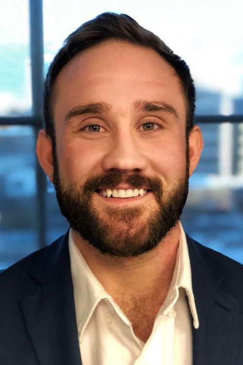 Taylor Gibson as Effy