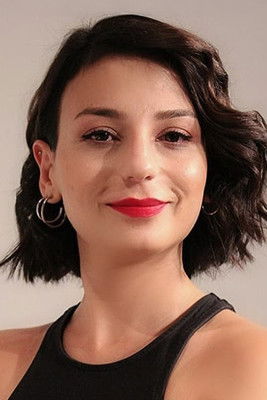 Ömür Sevgi Çil as 