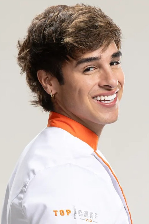 Matías Ochoa as Self