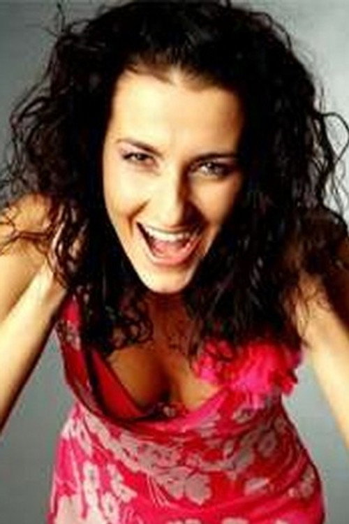 Anna Wodzyńska as Female Rhinos (voice) / Monkeys (voice)