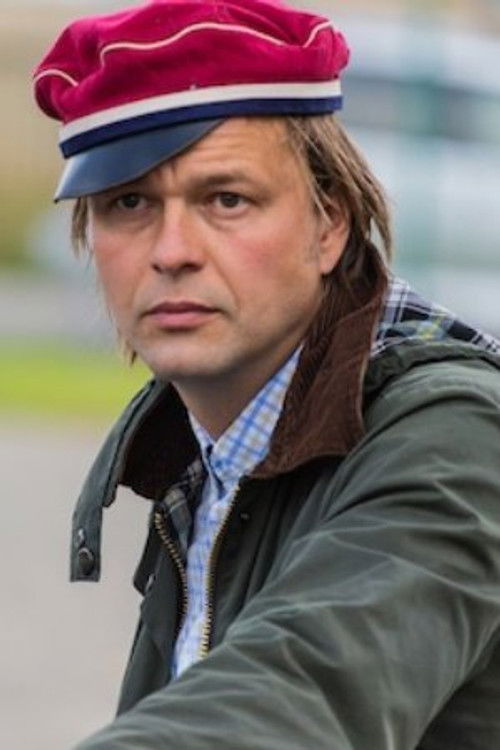 Gert Adelski as Burschenschaftler Nazi