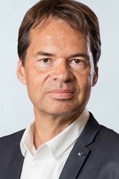 Arthur Rutishauser as Self / Narrator